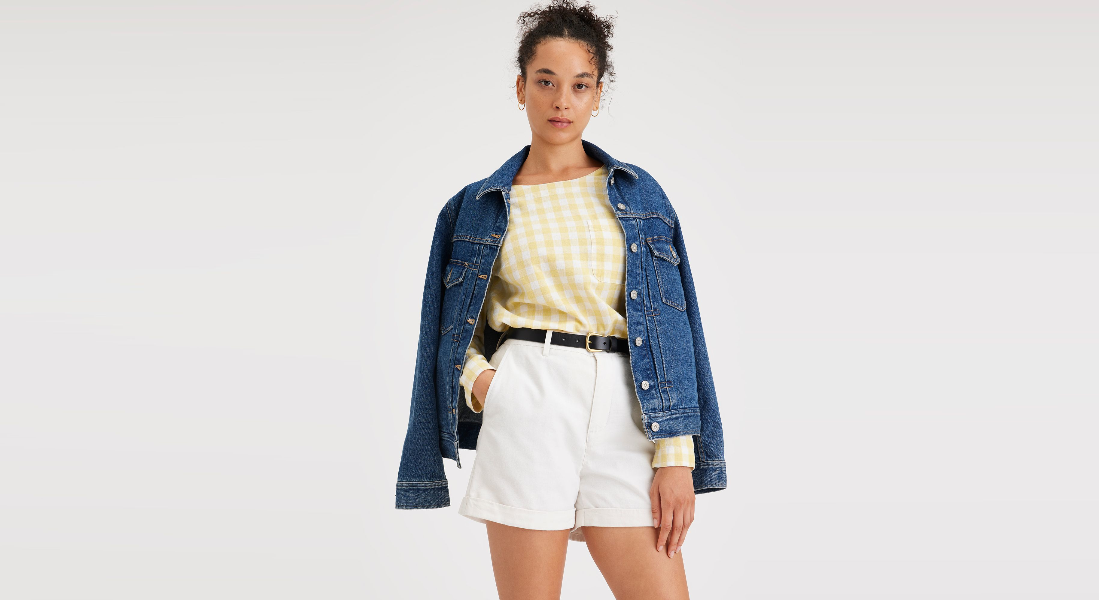 Short chino original pour femme