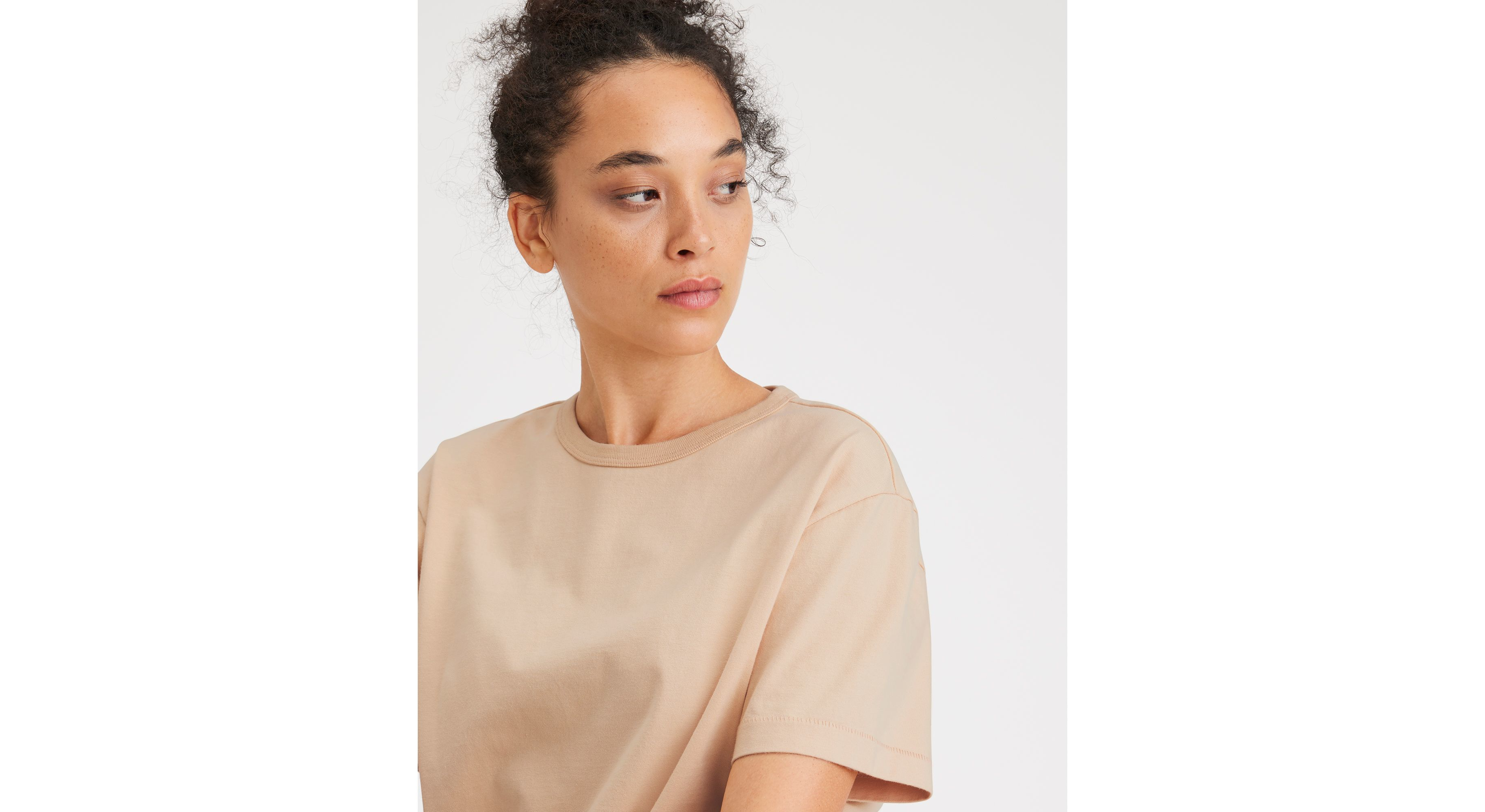 T-shirt ras du cou coupe classique pour femme