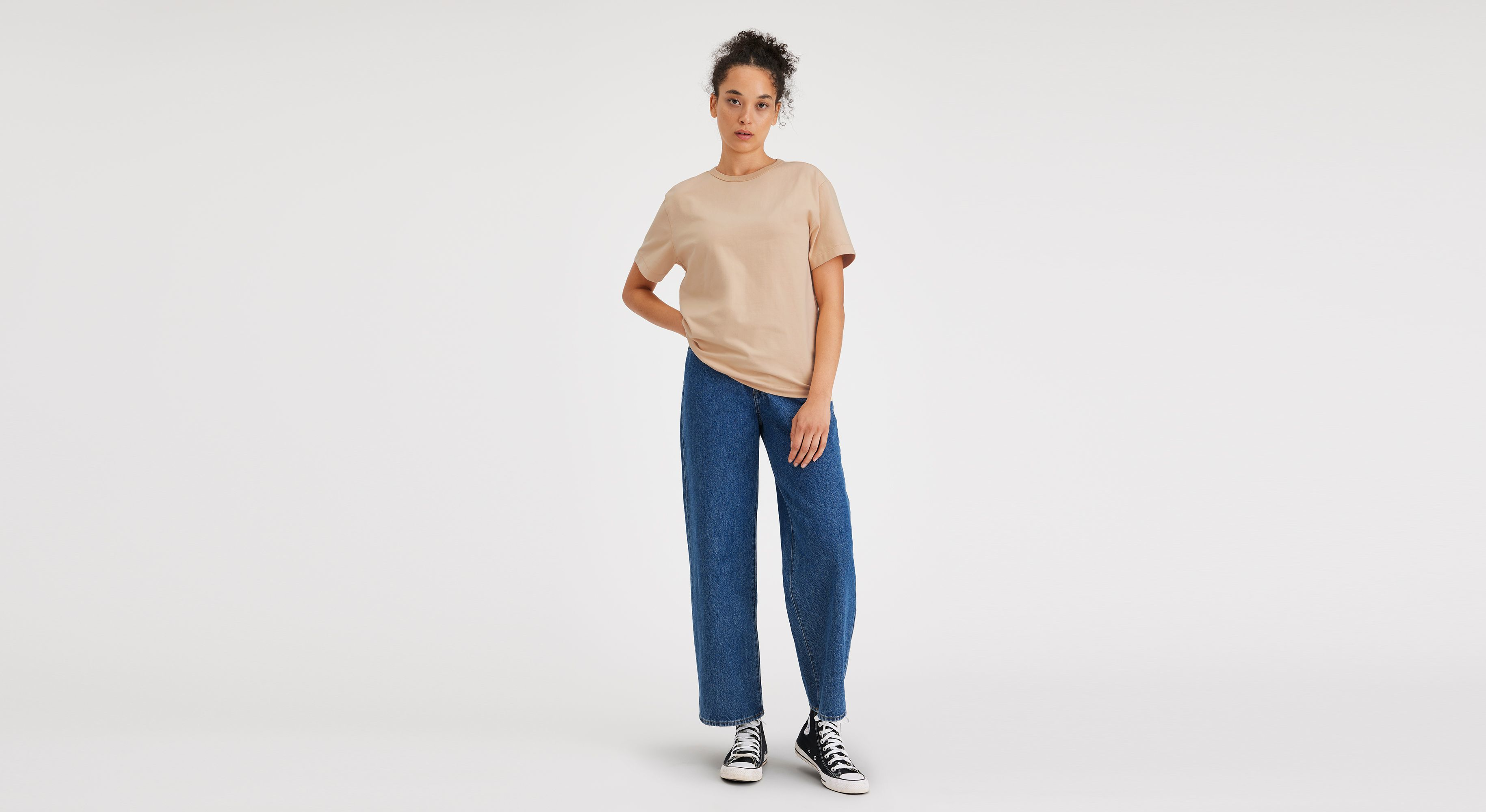 T-shirt ras du cou coupe classique pour femme