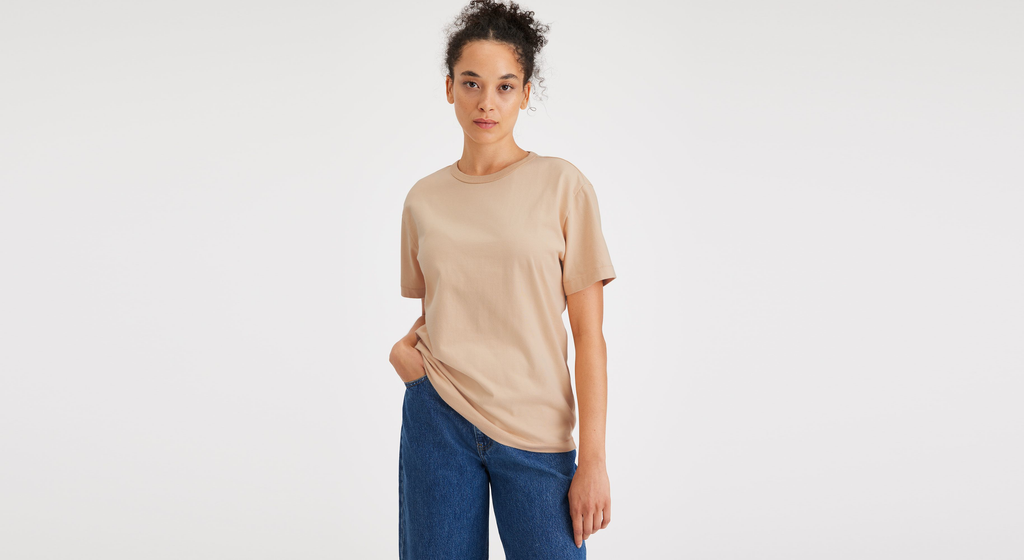T-shirt ras du cou coupe classique pour femme