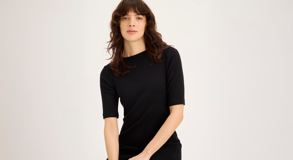 Robe côtelée en maille Lofi, coupe slim
