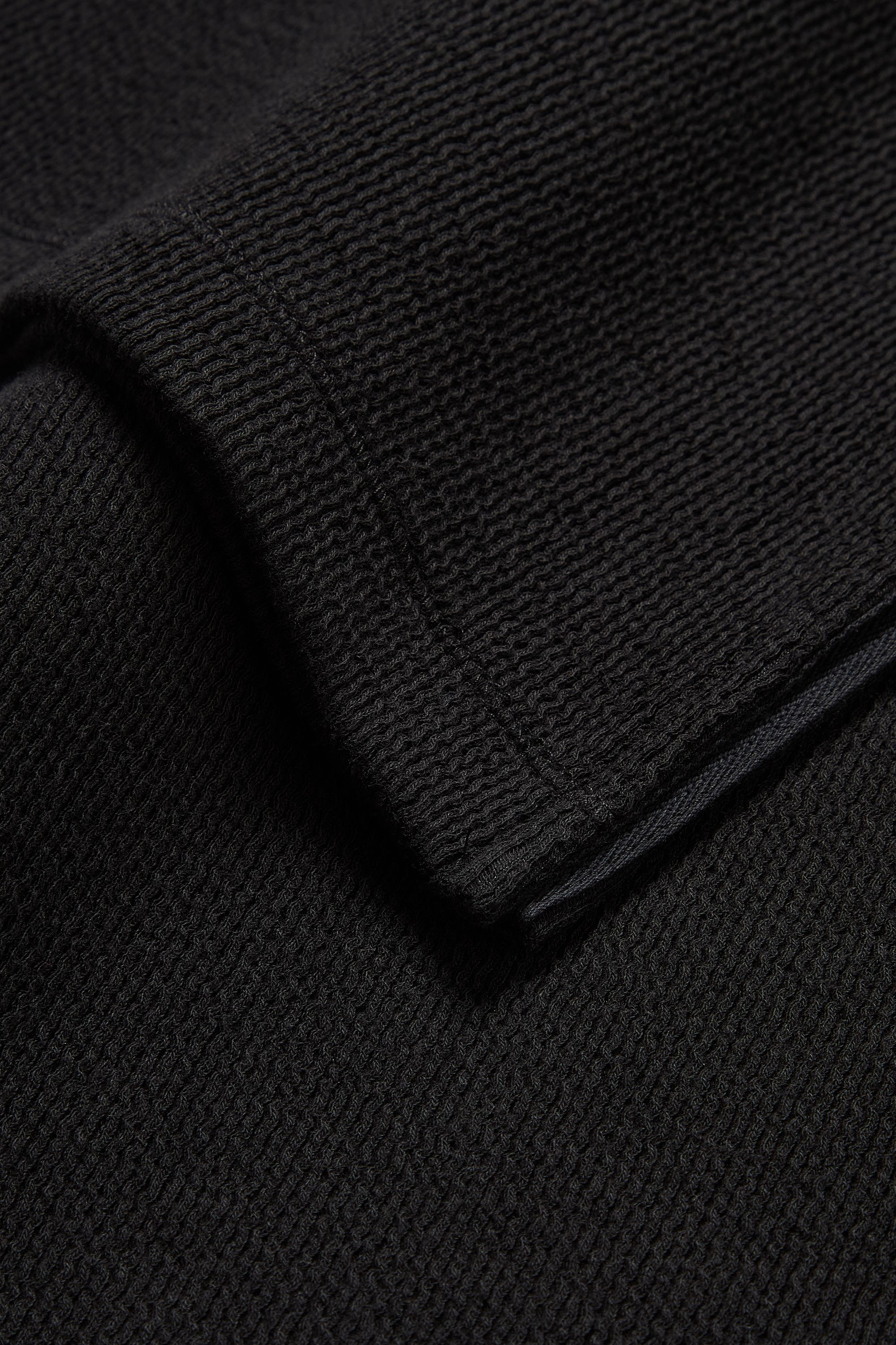 Robe côtelée en maille Lofi, coupe slim