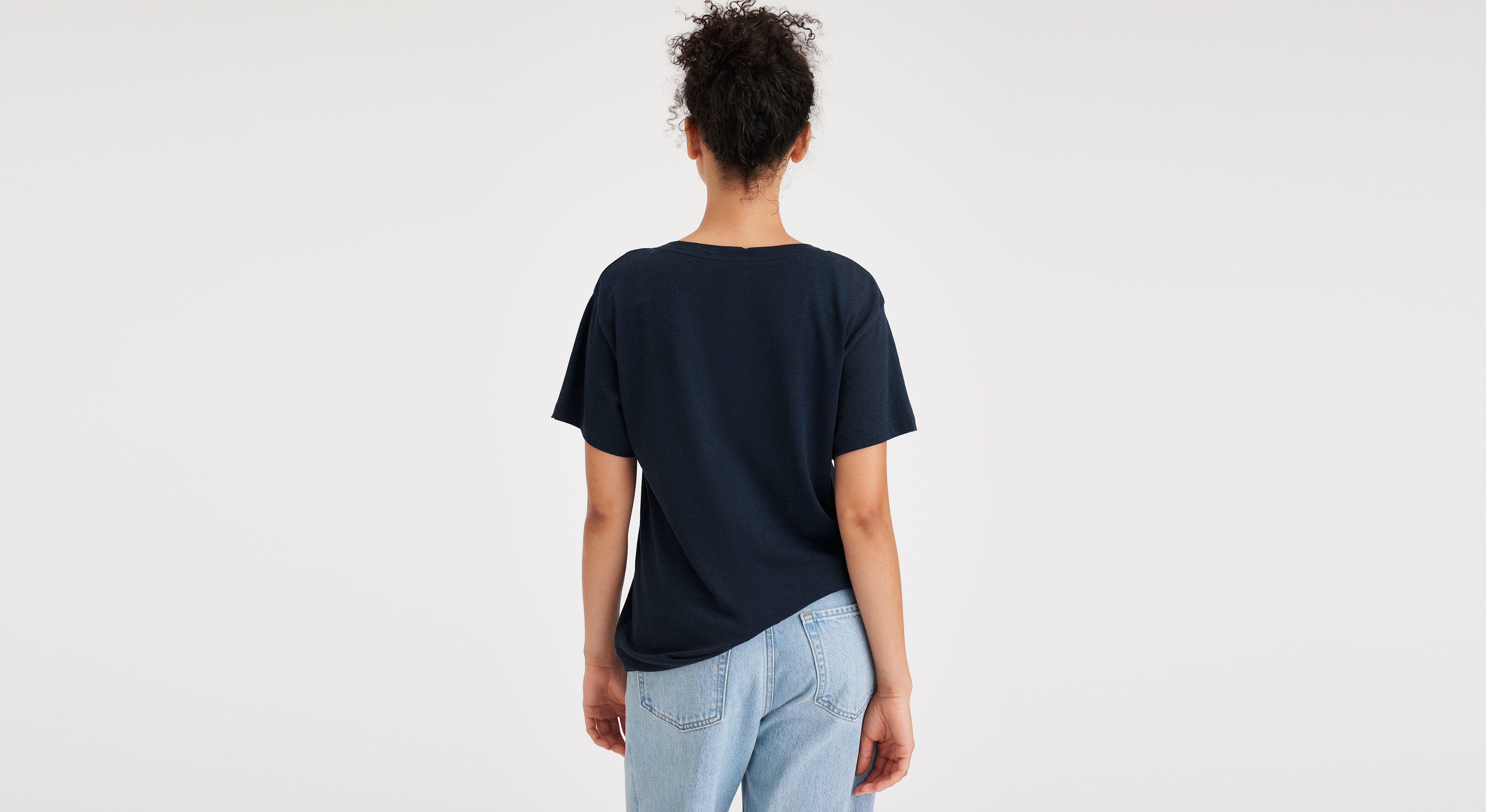 T-shirt col V profond pour femme