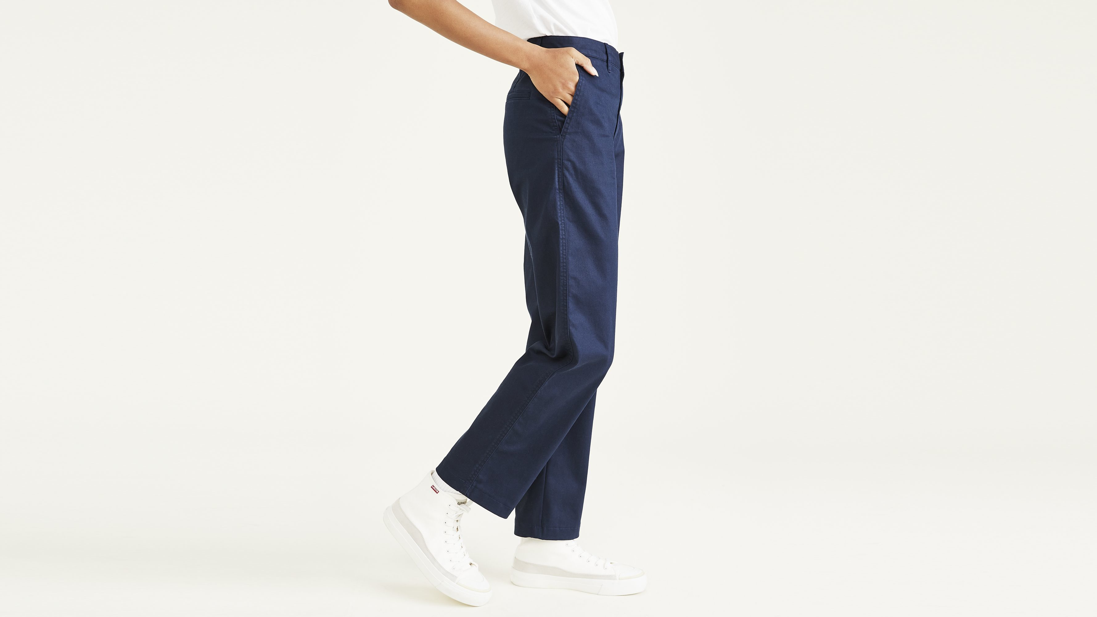 Pantalon kaki taille haute coupe droite pour femme