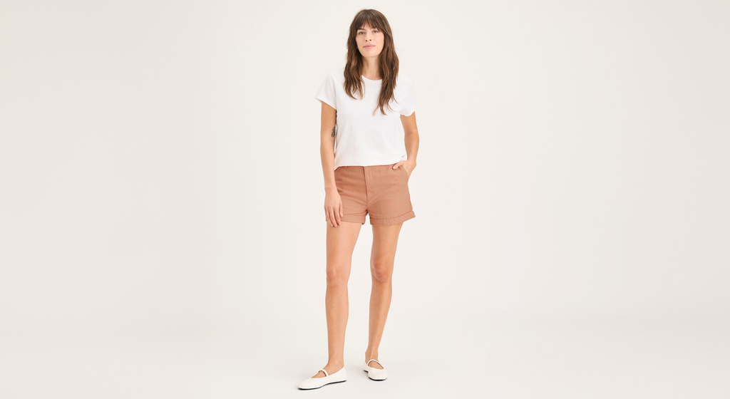 Short chino original pour femme