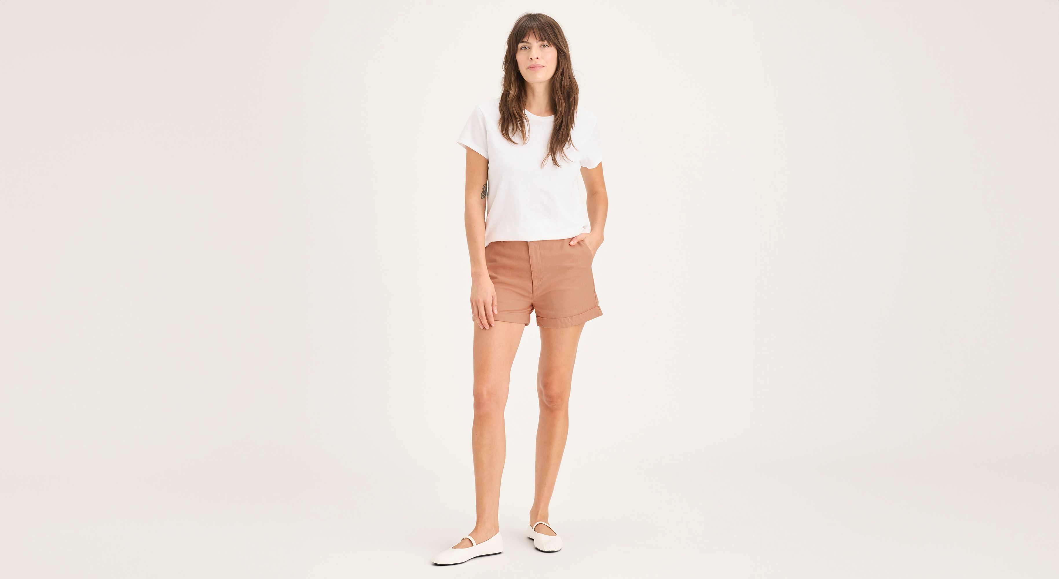 Short chino original pour femme