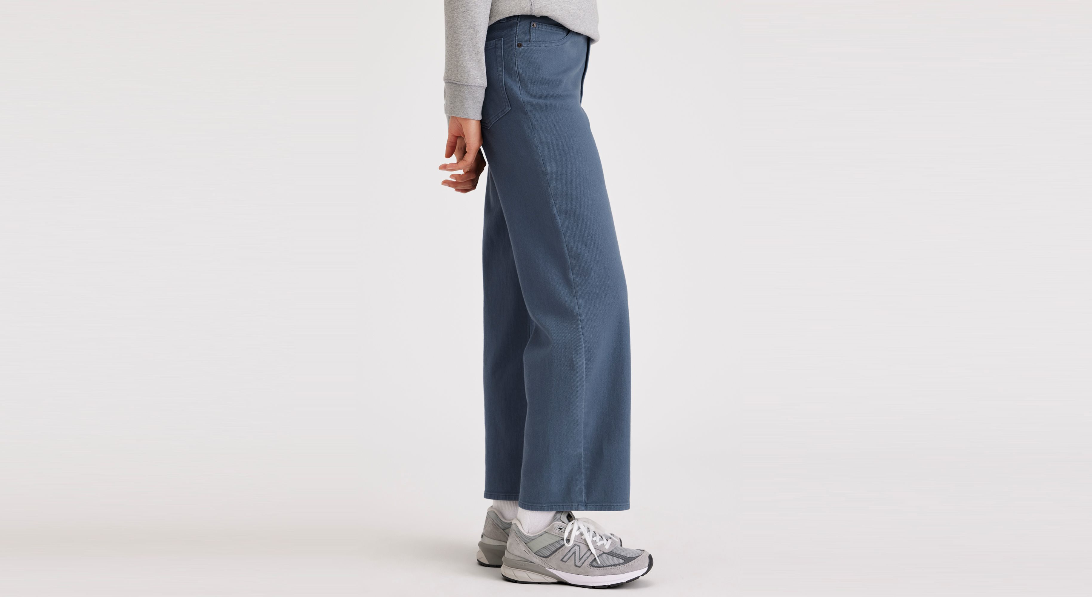 Pantalon coupe droite haute en jean pour femme